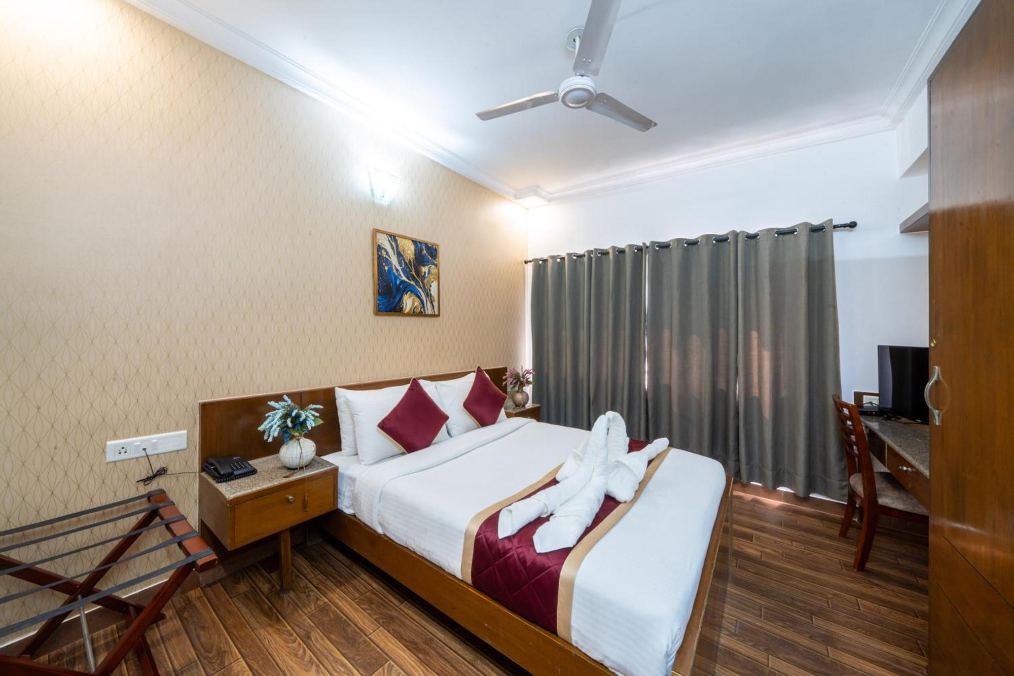 Midtown Suites Marathahalli バンガロール エクステリア 写真