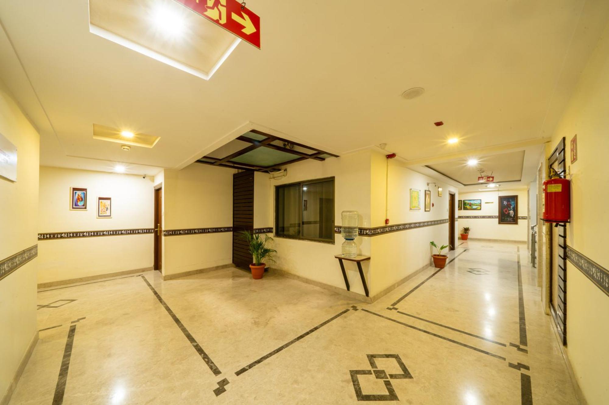 Midtown Suites Marathahalli バンガロール エクステリア 写真